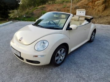 VOLKSWAGEN NEW BEETLE