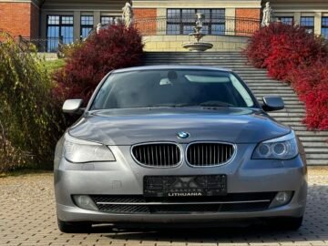 BMW 2008 525i